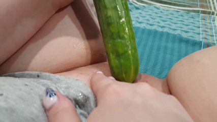 LadyRed: I love to fuck myself with vegetables, Cucumber
