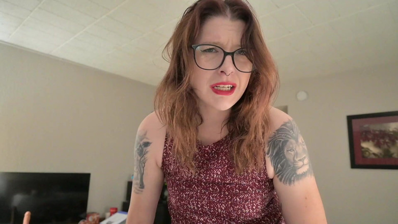 Missellie8: Mẹ kế làm nhục CEI