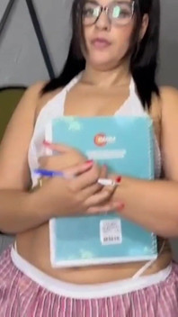 นักเรียนหญิงเงี่ยนแล้วยัดหีให้อาจารย์