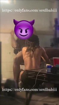 Paroháčské dojení ptáka