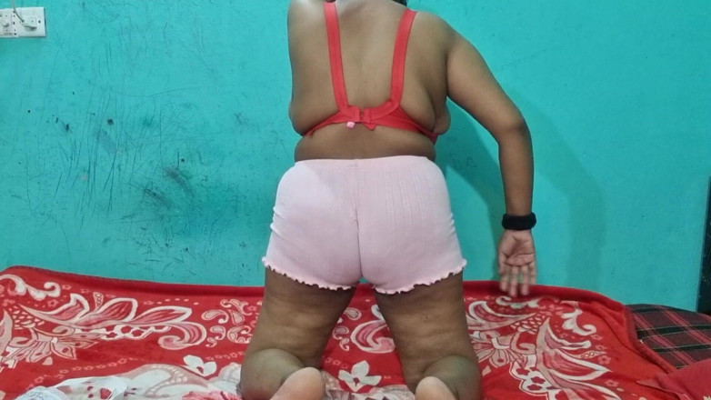 NilaRani693: Terlalu Manis Untuk Mengabaikan Video Solo