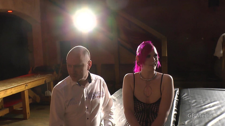 GangBang-Dream: Stillende laura im creampie-gangbang