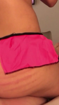 白いお尻の義理の娘の巨乳が義父とセックスし、美しい義理の娘の大きなお尻の白い肌