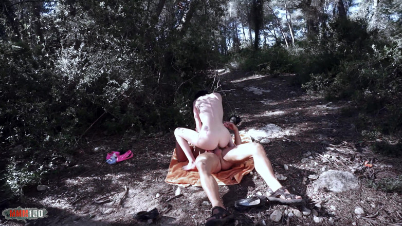 MMM100 Fuck Buddies: Louise Du Lac - alianzas improbables y sexo en el bosque...