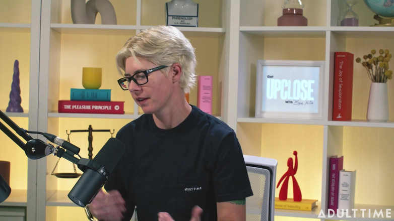 Adult Time Podcast: Khloe Kingsley: Squirting on Camera &amp; Red Flags