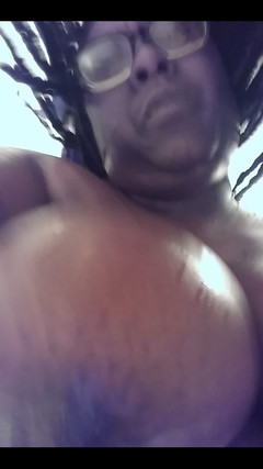 His Queen Suga: Nghĩ về bạn và thủ dâm