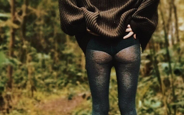 KINKY KIWI: Temukan aku di hutan