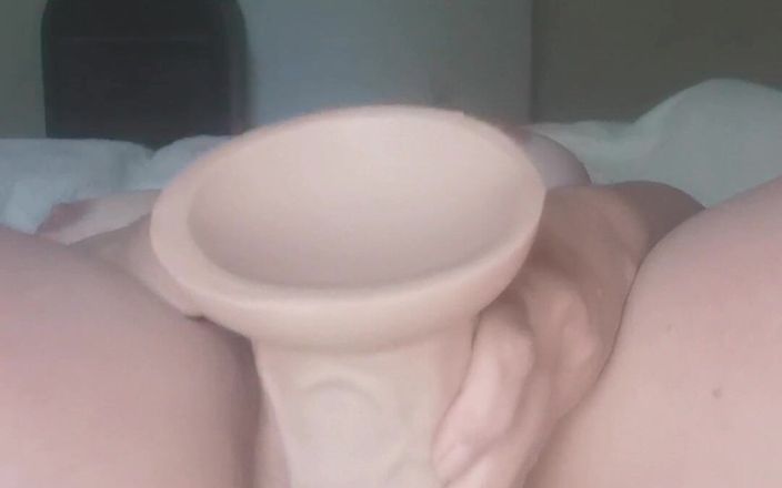 Mumi05: Mein lieblings-dildo