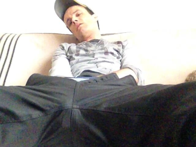 Makaik: Chłopiec z ręczną robotą