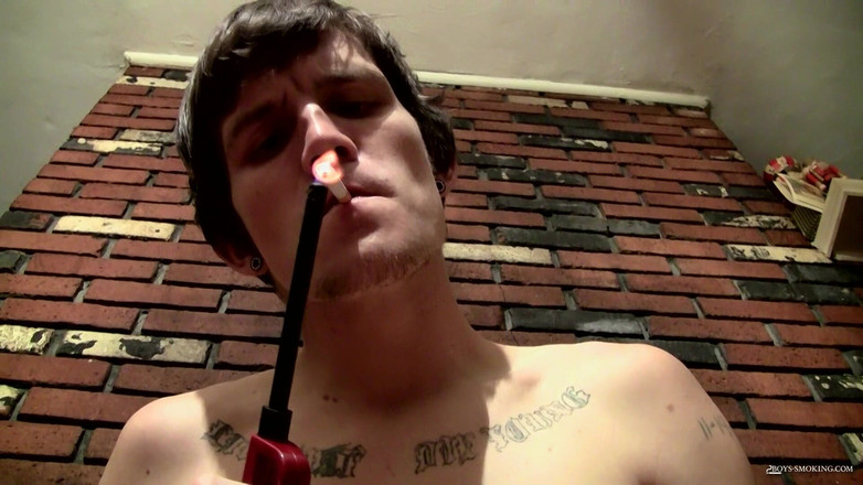 Boys Smoking: Lex курит у камина