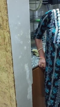 Bade Dudh Wali Paros Ki Bhabhi Ko Chini Mangne Ke Bahane Chod Diya ( Hindi Audio )