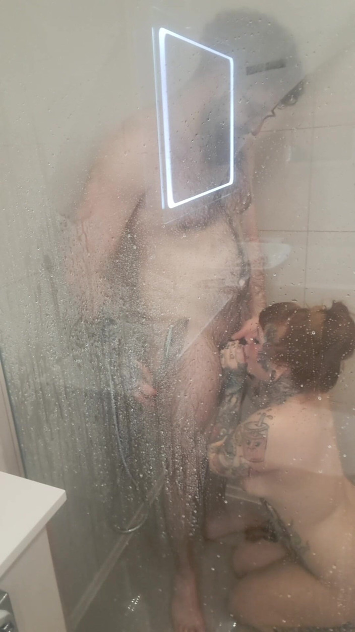 Yourfavecumslut: Shower Sex Against the Big Steamy Glass Panel