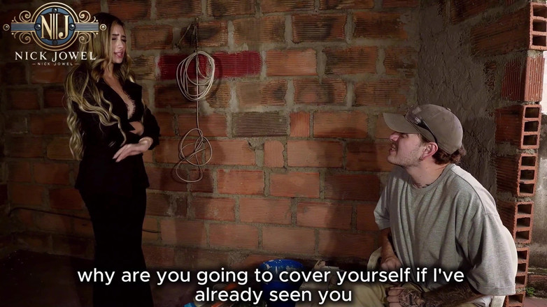 NickJowel: Şef Ambar Prada bir duvarcı ile yatıyor