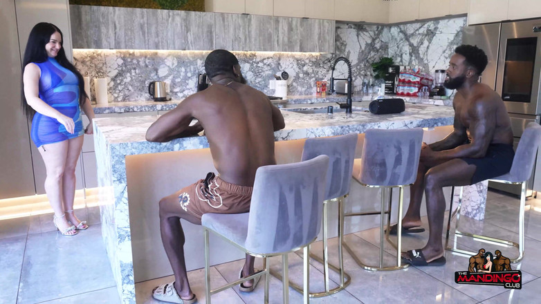 The Mandingo Club: Treat Me Like the True Cougar Slut I Am and...