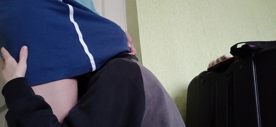 Lesbian-illusion: İki komşu lezbiyen oldukları gerçeğini saklıyor