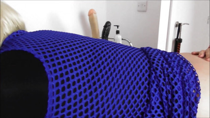 Camilla Creampie: Paní Camilla bičuje a šuká TV Sammie