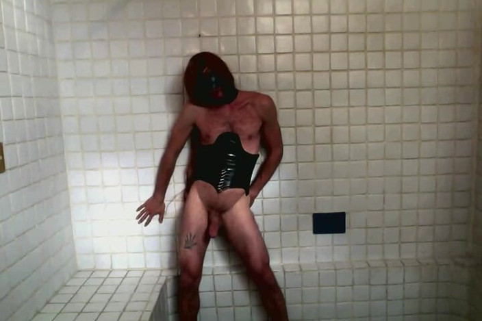 Demon Maniac 33: Sissy De Pelo Largo En Corsé Usa Bola De Mordaza...