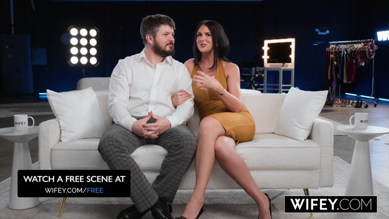 Wifey: Wifey Hubby Watches as His Horny Wife Sienna Rae Gets...