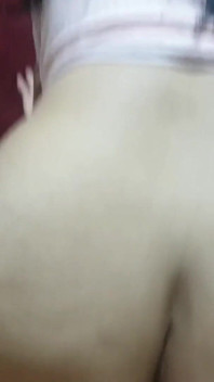 Domácí sexuální video marockého páru 28