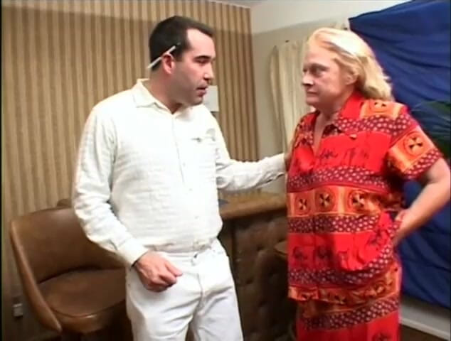 XTime Vod: Big milf in action...     ( Full original movie.)