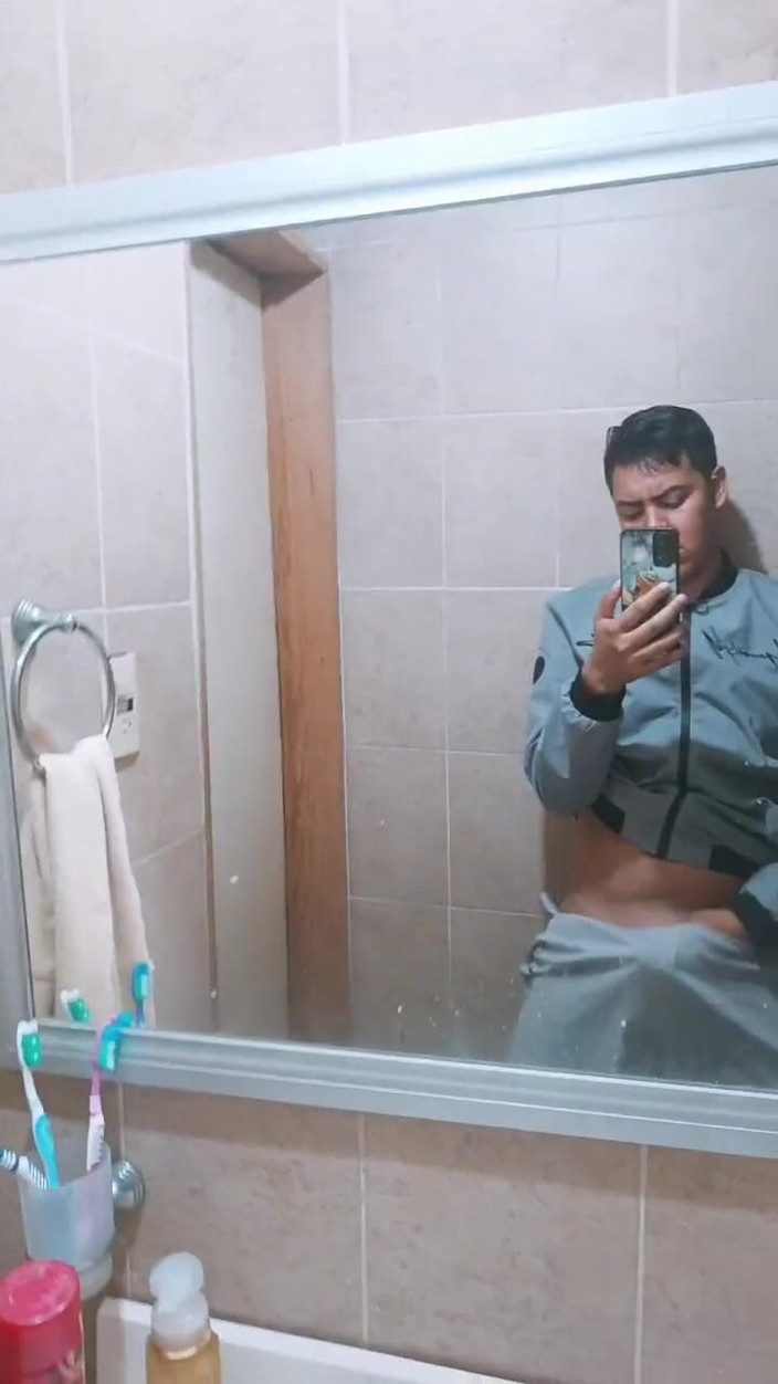 Rinomx: Primera Masturbación Del año