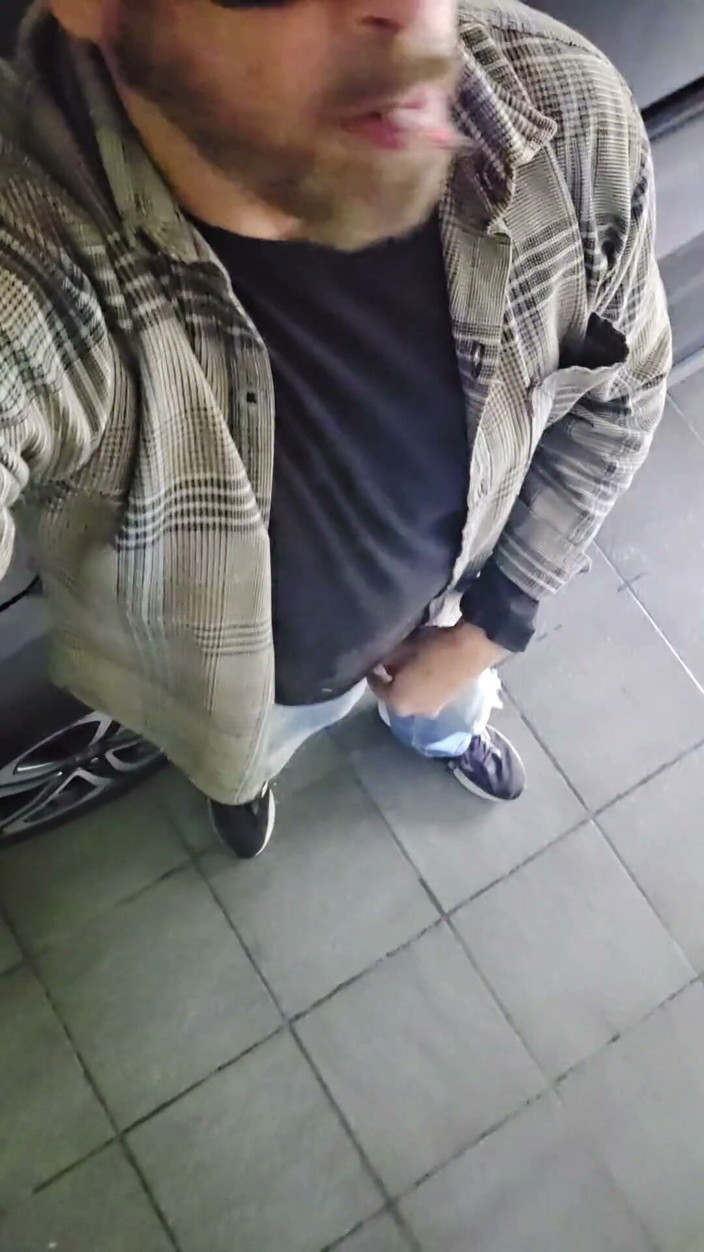 BBIG: Alpha Cashmaster and Its Slaughterhouse