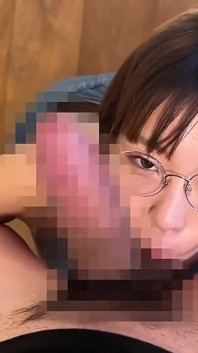 Один попередній партнер. Мила короткострижена красуня e-cup не могла перестати думати. - 2