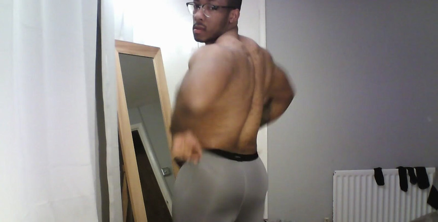 Amadeus: Gear wrestling saya suka memakainya, adakah anda ingin melihat lebih...