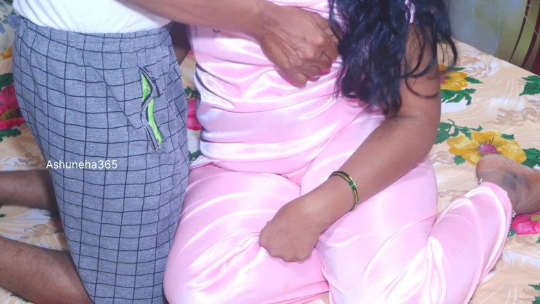 Ashuneha365: Indian Telugu Desi Hot Couple Fuking with Romance in Bed...