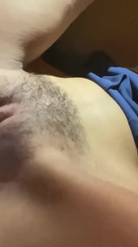 18 Anos Amadora Filmando a Si Mesma Enquanto Fode Seu Meio-irmão