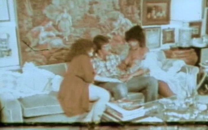 Vintage megastore: Strip Poker