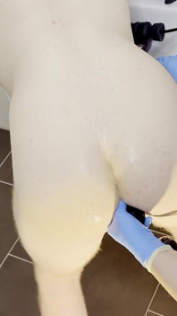 Test de jouet anal sur mon esclave