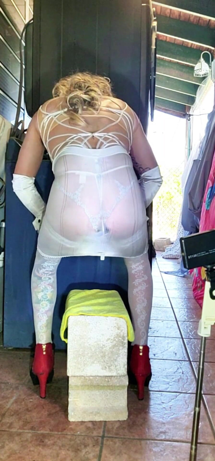 Benito414: Sexy TS roztomilá Sissy Femboy Jízda na robertku a handsfree...