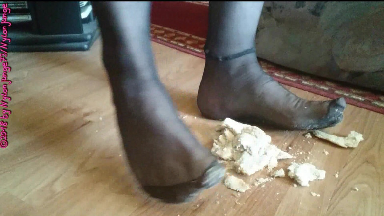 Carmen_Nylonjunge: Lahodný rozdrcený toastový chleba