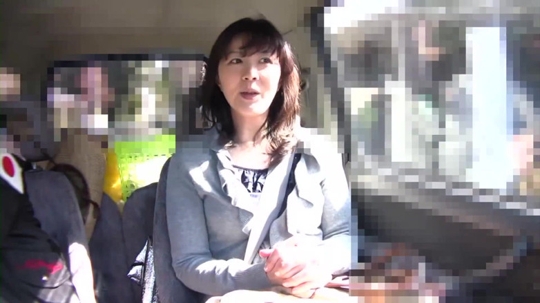 Asiatiques: Prstění asijské hnědovlasé milfky