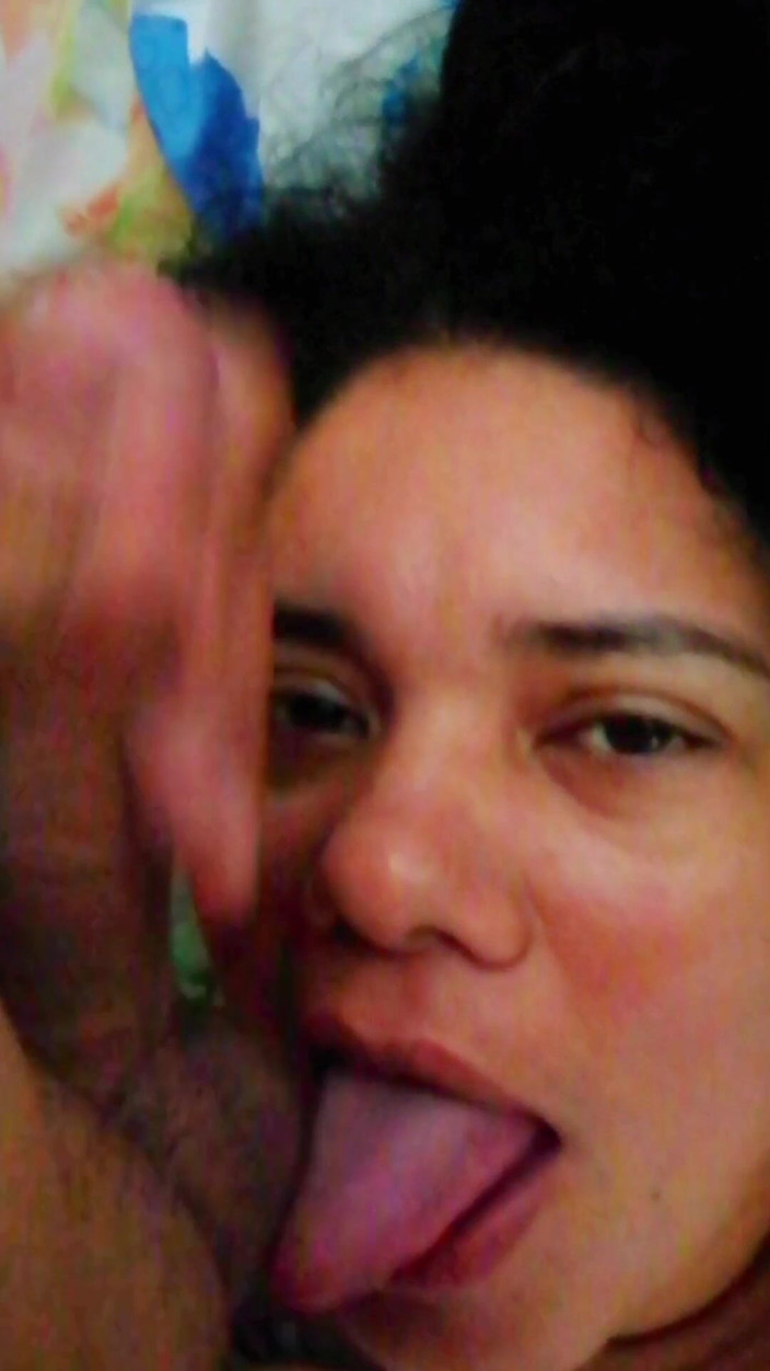 Valkyrie and Luigy Couple: Lahodné kouření od deepthroat Valkyrie