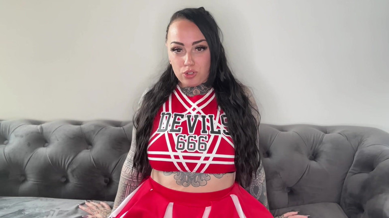 Miss Valentina: Verbal Humiliation Junkie