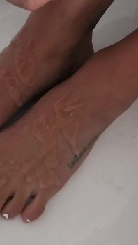 Soap Feet Foot Fetish Foot Worship in the Bath Tub