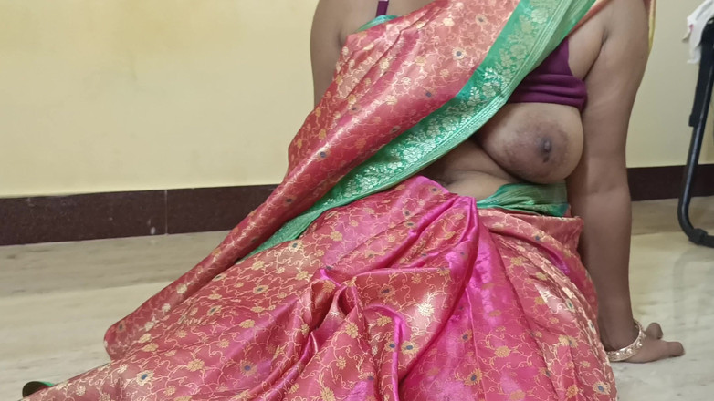 Laxi ammu: Istri pakai kain sosis di rumah