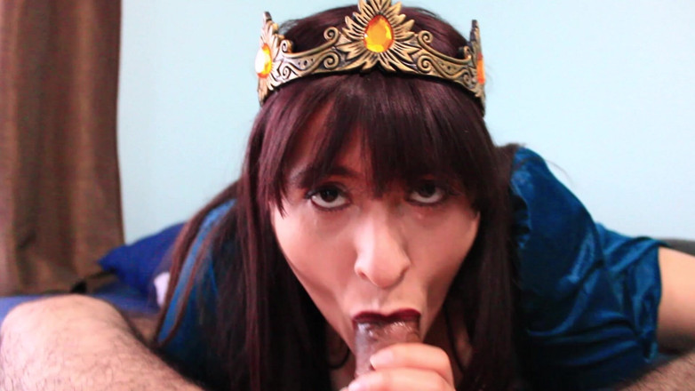 VickyVixen: Sacerdotisa de dragón chupa jugosa polla