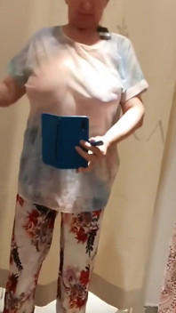 내 젖탱이를 빨아