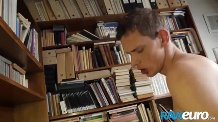 Raw Euro: Lezione in biblioteca