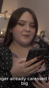 Verhaal-Pegging op een Nachttrein Met Een Mooie Vrouw