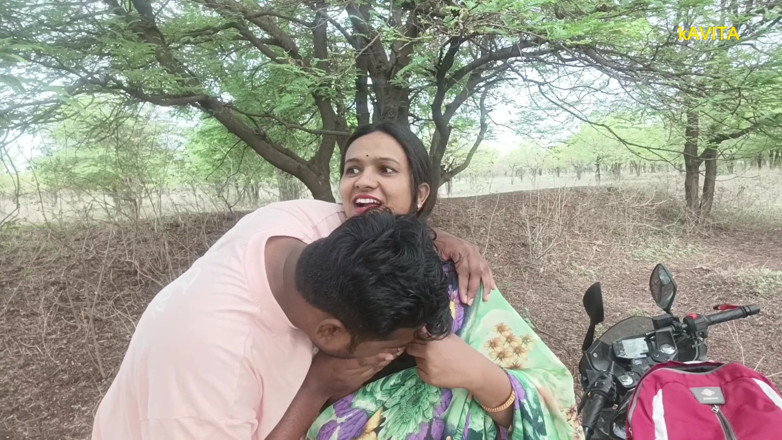 Kavita _zawazawi: Kavita สาวอินเดียเย็ดในป่ากับ Tatya ในท่าหมา, เลียตูด, อมควยและน้ําแตกสกปรกในปาก