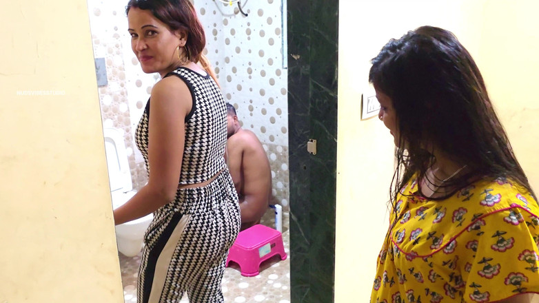 NUDEVIBESSTUDIO: Dietro le quinte pompino e scopata