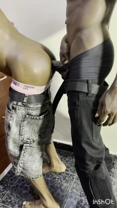 लंबे लंड का प्यार अलग है