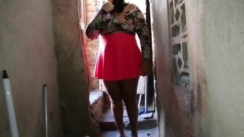 Adribella69: Můj manžel si najal zedníka a on skončí šukáním mé velké...