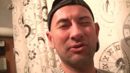MEN BIG COCKS FUCKERS: Arăboaică heterosexuală futută de dimineața surprinsă fără prezervativ de tati