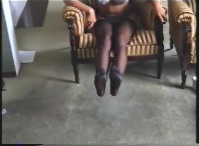 Foot Girls: Foot job with stockings