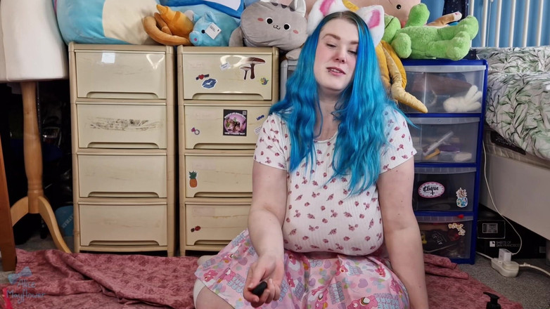 Alice_Mayflower_Scottish: Plugado para jogar - garota solo